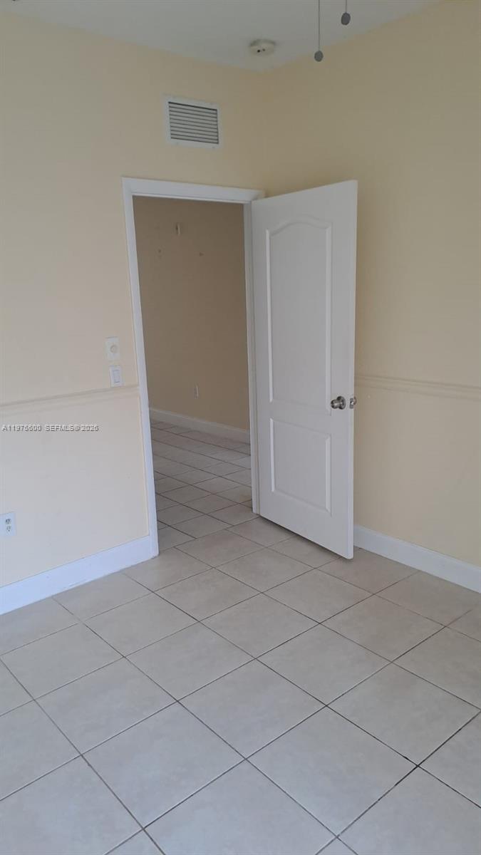 Undisclosed Address Royal Palm Beach, FL 33414