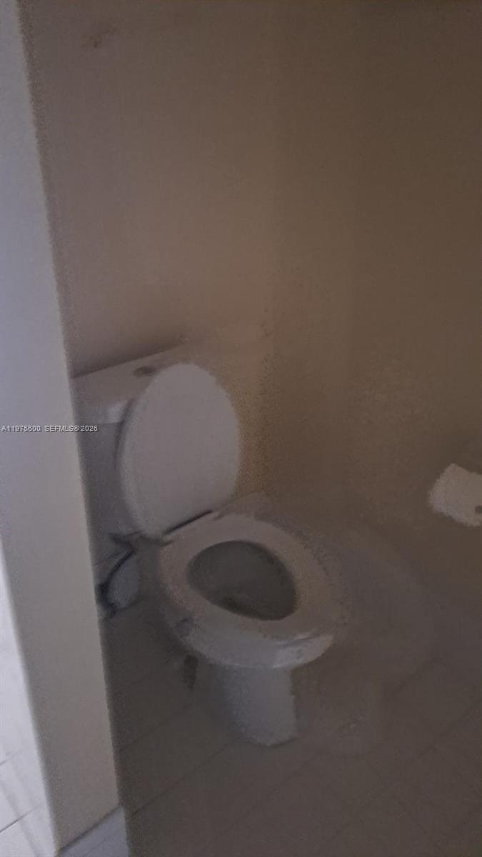 Undisclosed Address Royal Palm Beach, FL 33414