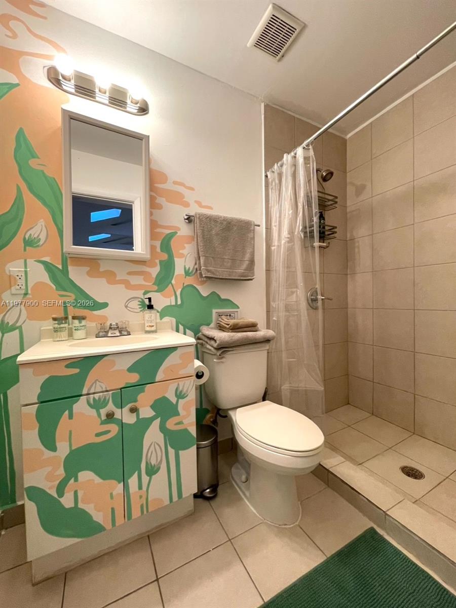 118 NW 24th St Miami, FL 33127