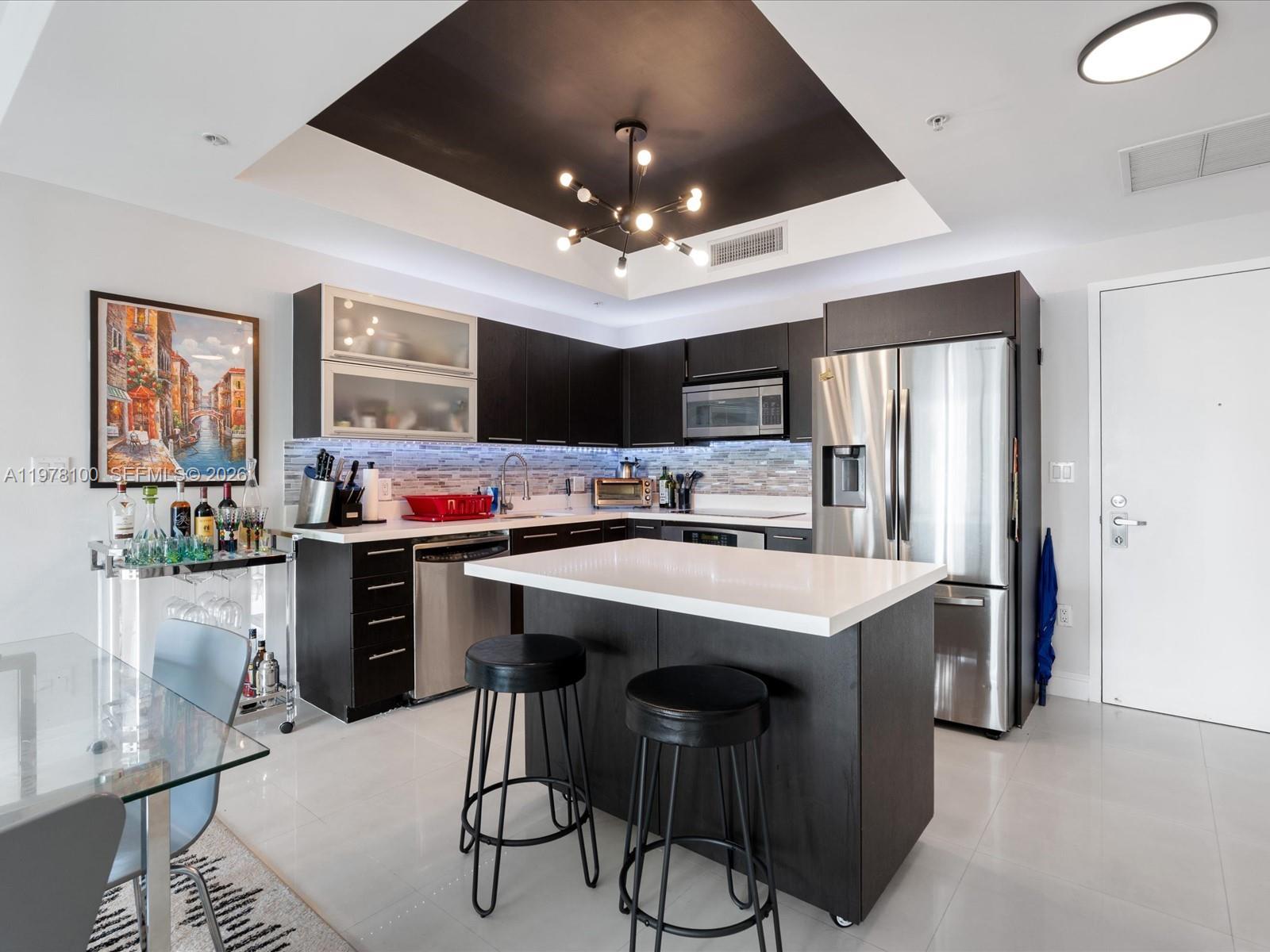 90 SW 3rd St #2015 Miami, FL 33130