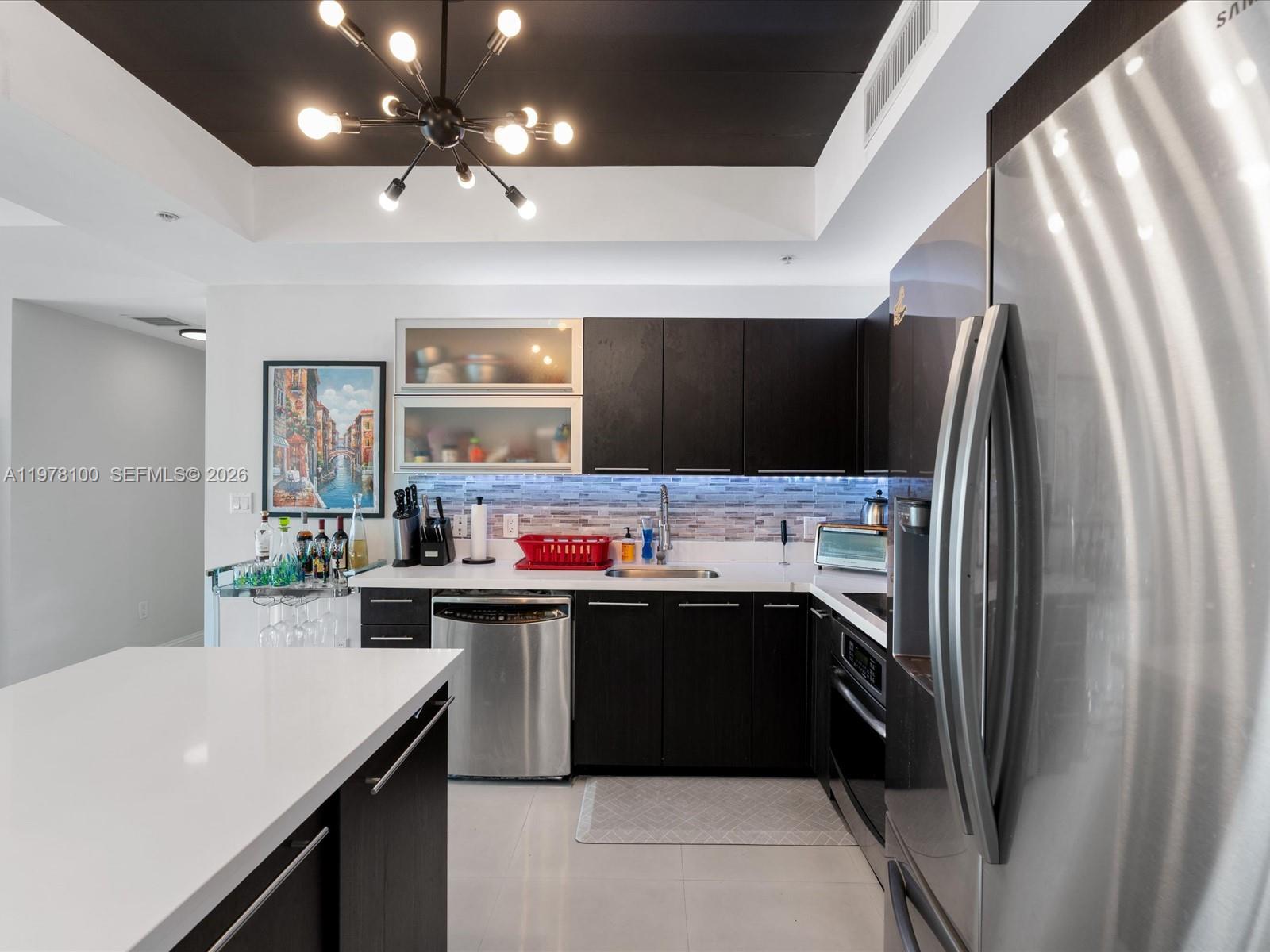 90 SW 3rd St #2015 Miami, FL 33130