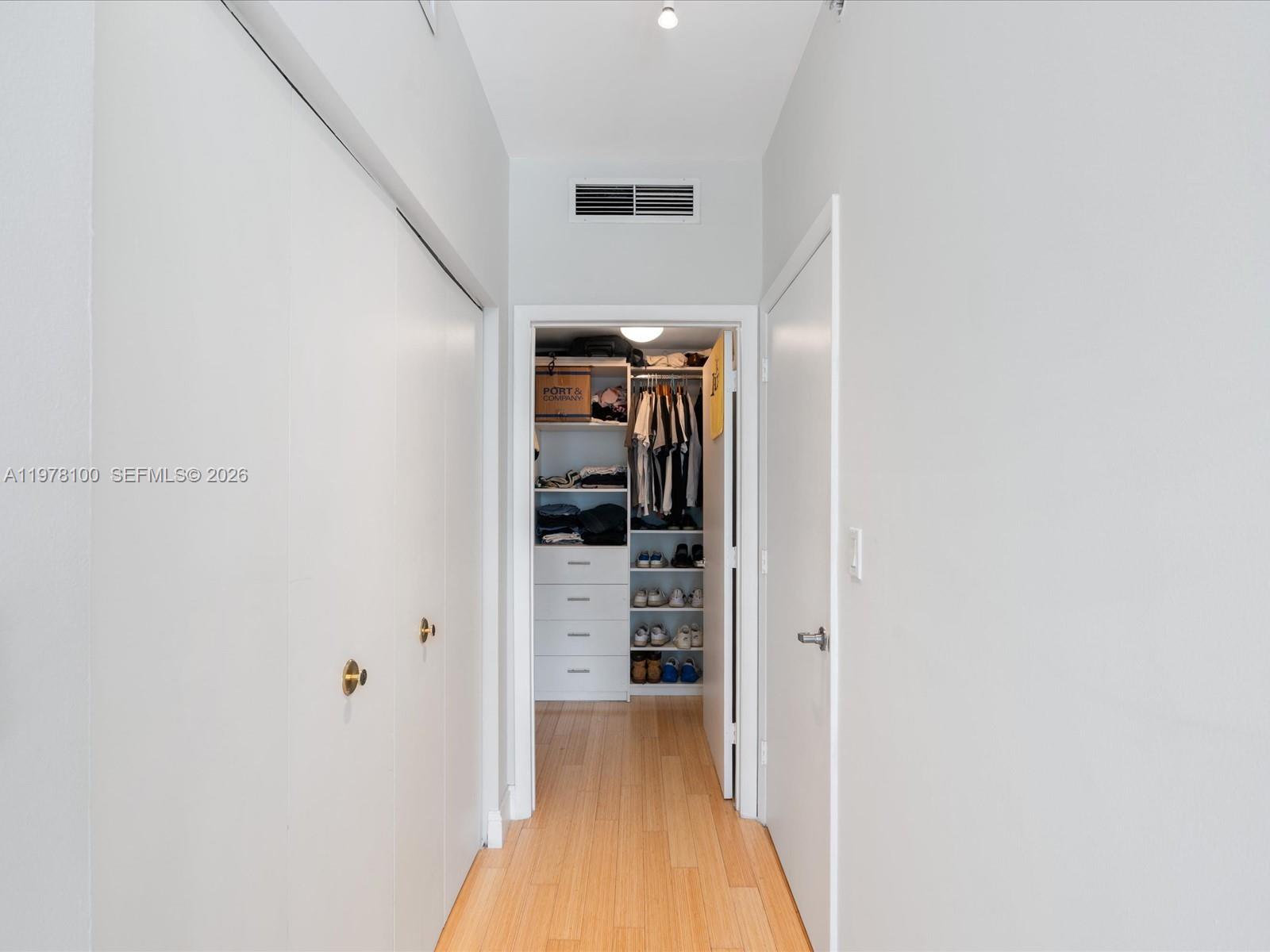 90 SW 3rd St #2015 Miami, FL 33130