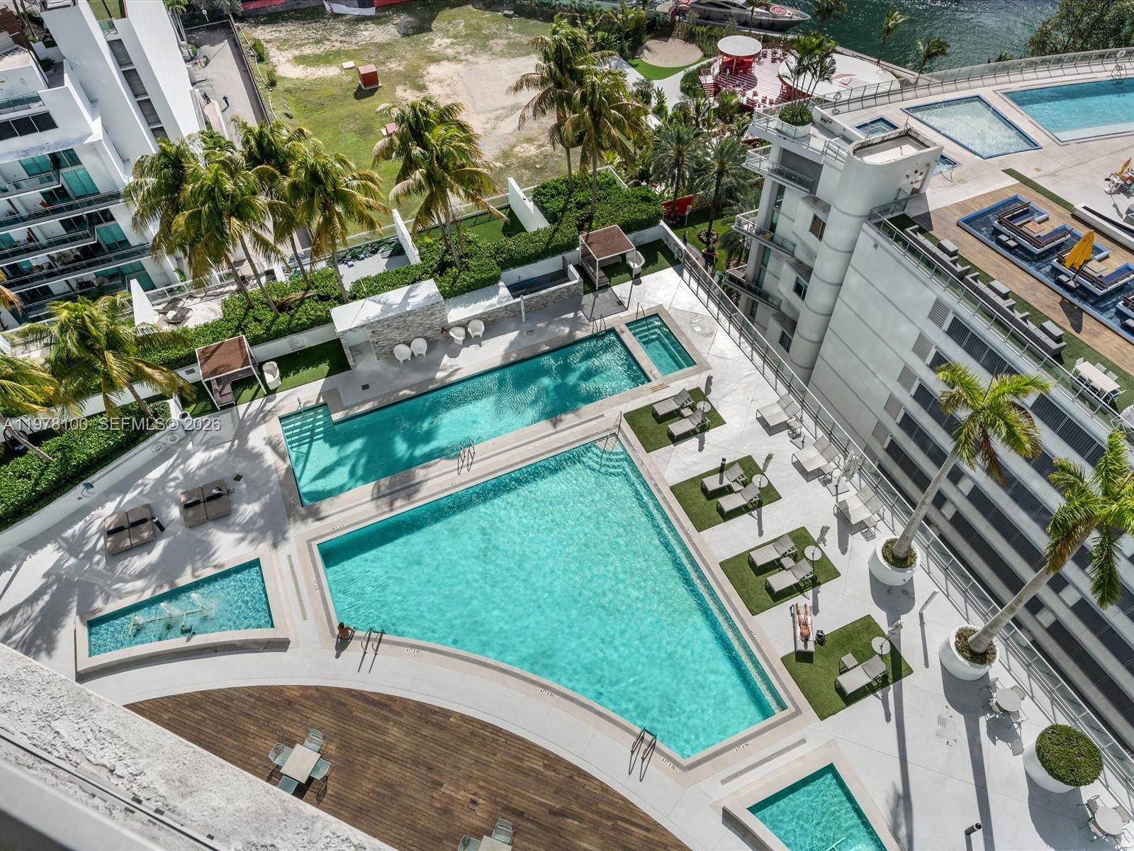 90 SW 3rd St #2015 Miami, FL 33130