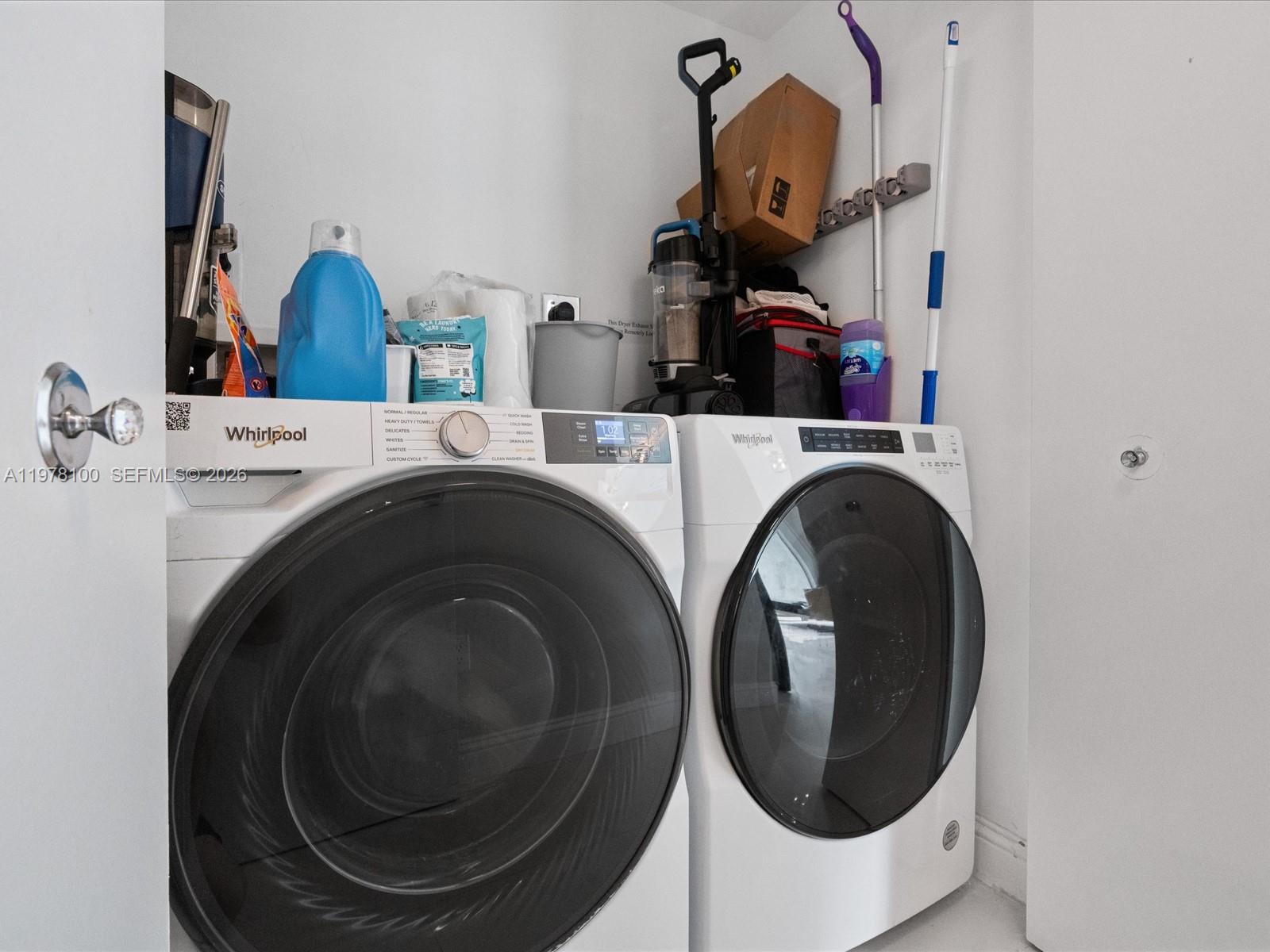 90 SW 3rd St #2015 Miami, FL 33130