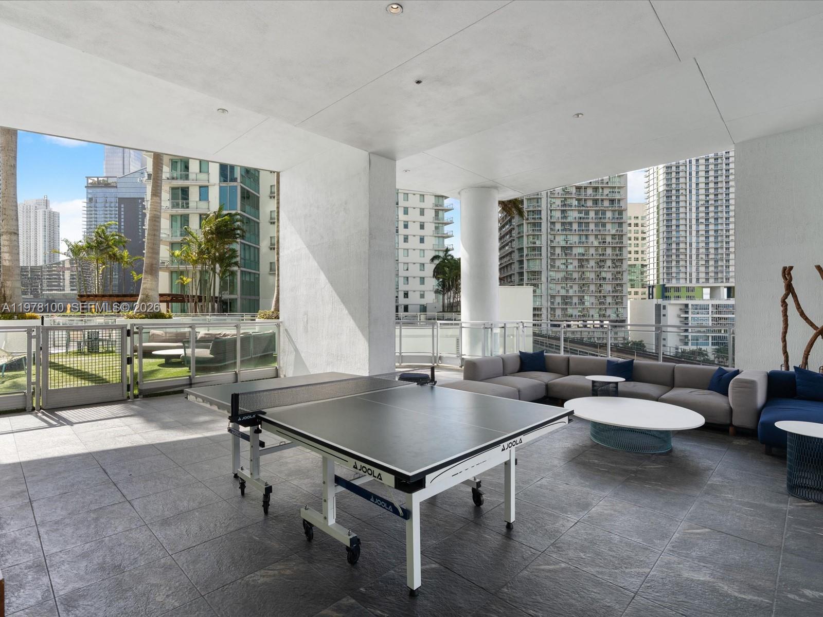 90 SW 3rd St #2015 Miami, FL 33130