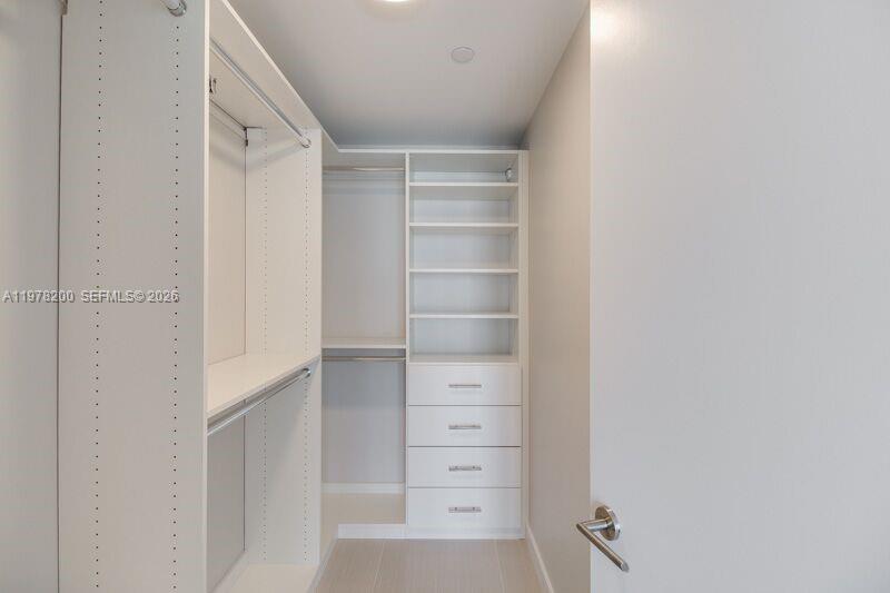 1201 20th St #312 Miami Beach, FL 33139