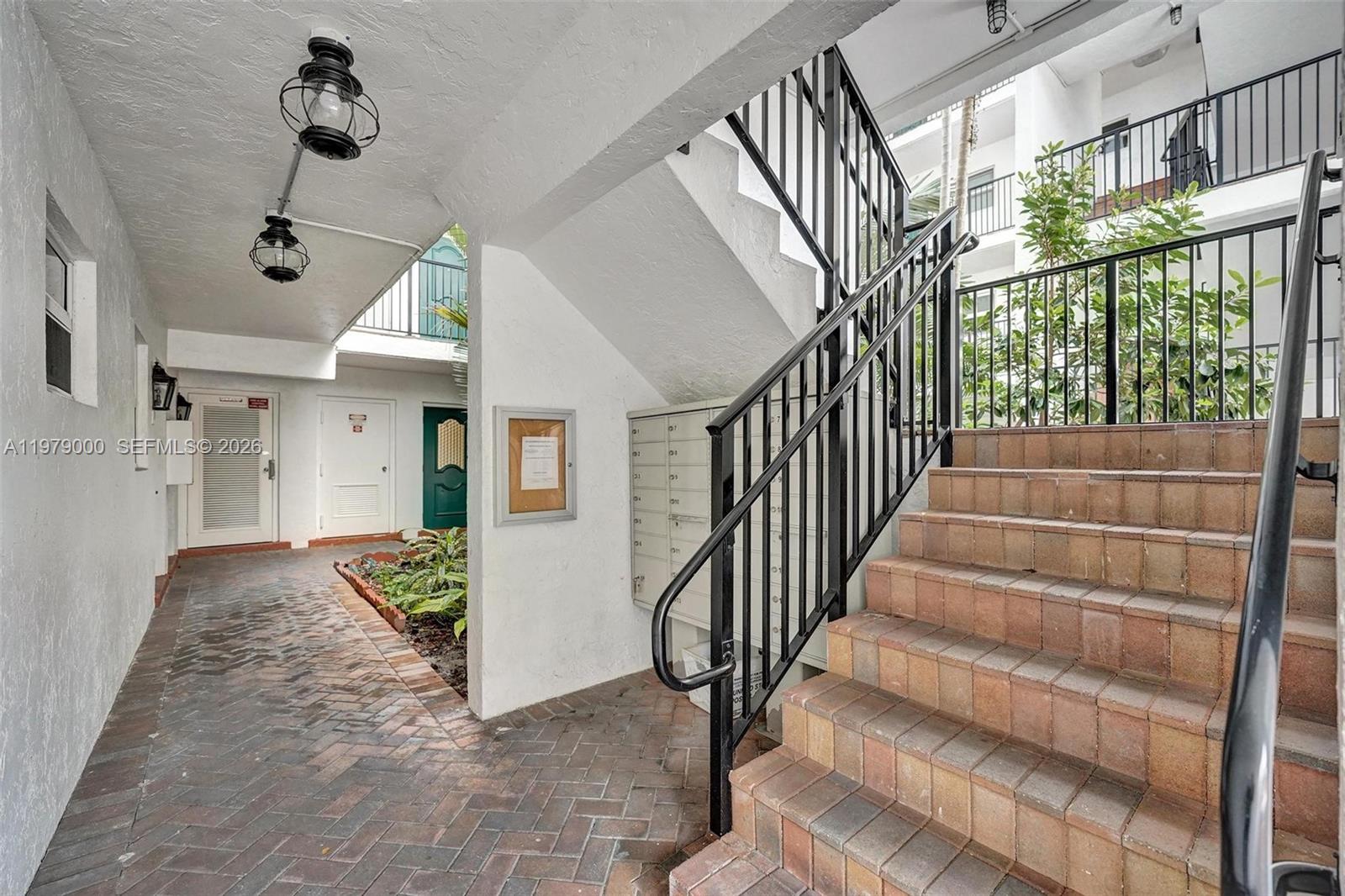 1212 SE 2nd Ct #301 Fort Lauderdale, FL 33301