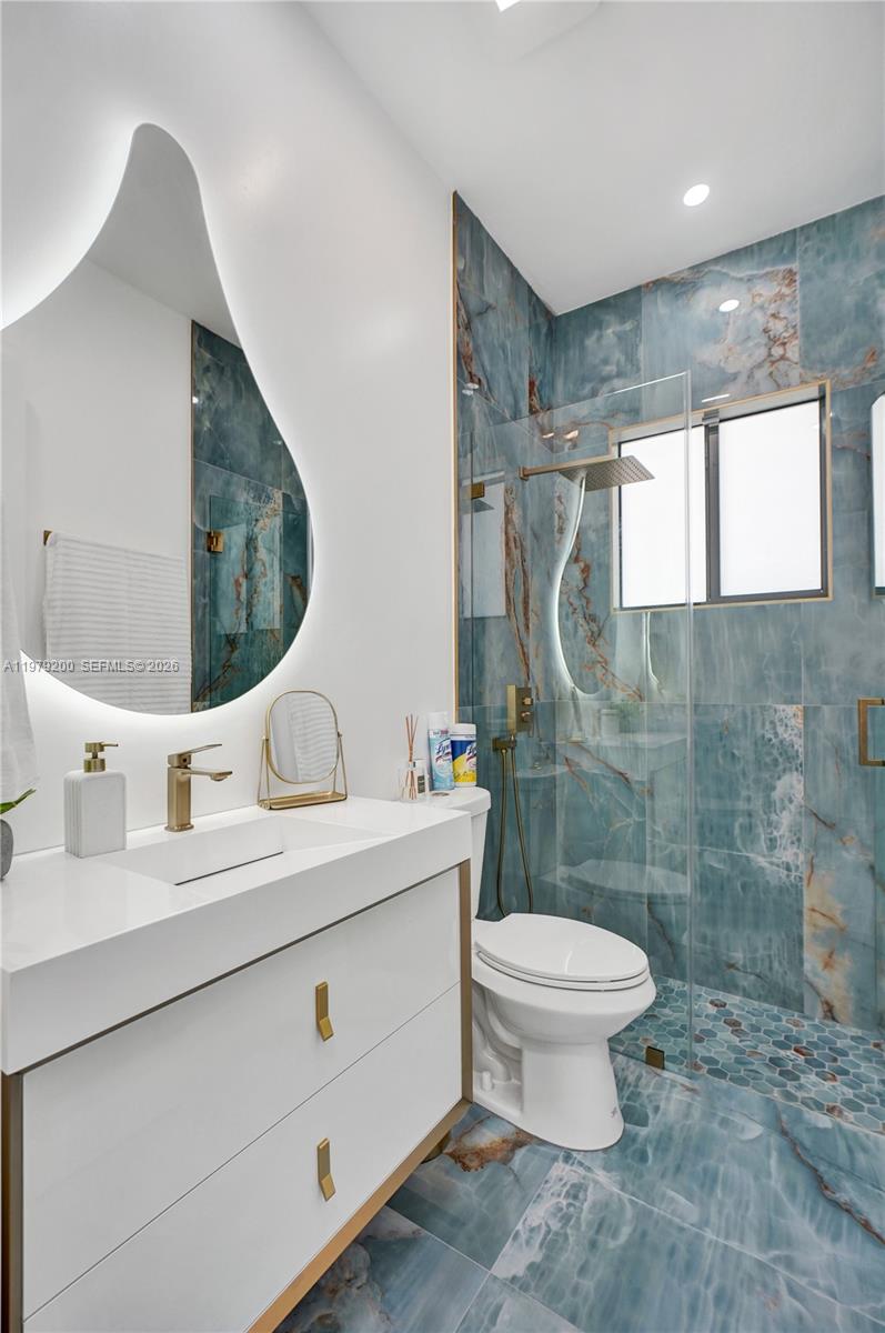 13676 SW 33rd Ter Miami, FL 33175