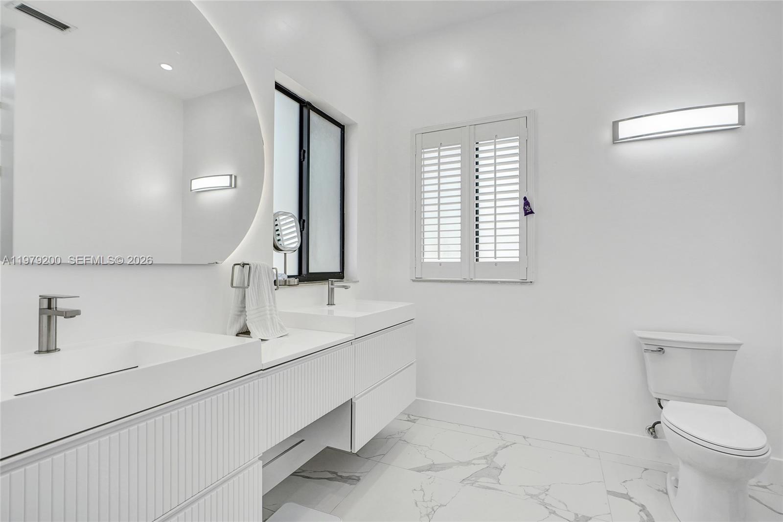 13676 SW 33rd Ter Miami, FL 33175