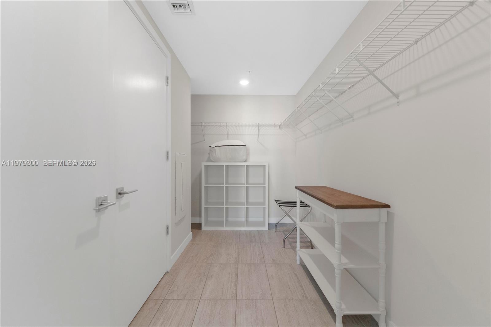 3900 Biscayne Blvd #S-916 Miami, FL 33137