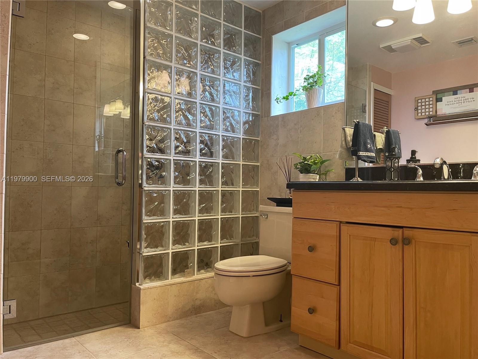 7535 SW 55th Ave Miami, FL 33143