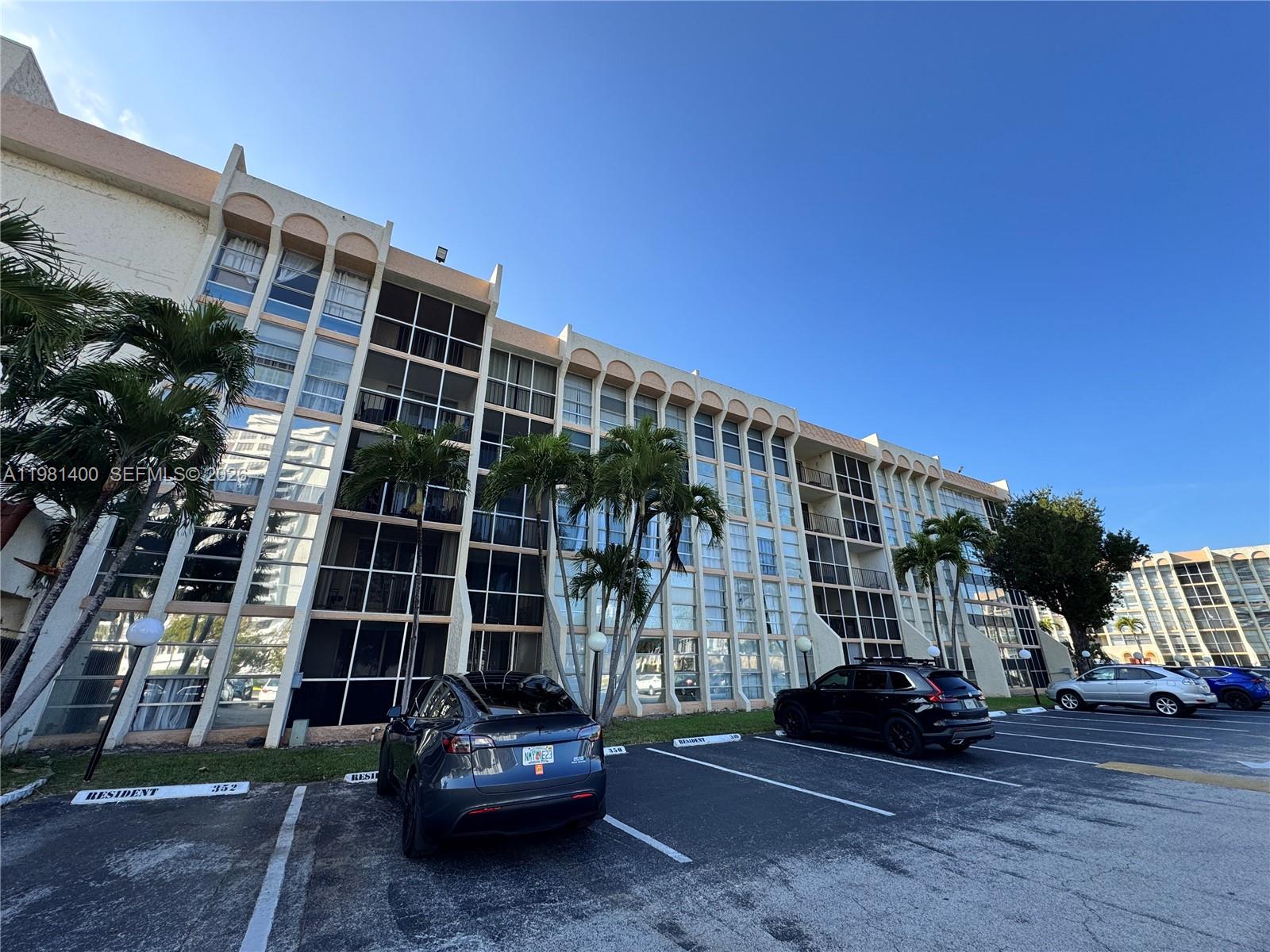 701 Three Iss Blvd #103 Hallandale Beach, FL 33009