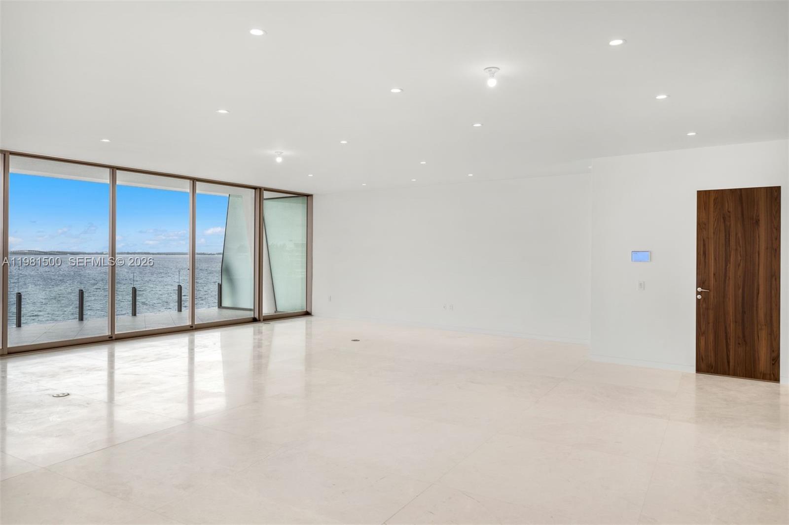 5 Grove Isle Dr #L402 Coconut Grove, FL 33133