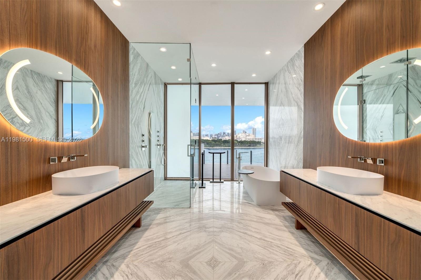 5 Grove Isle Dr #L402 Coconut Grove, FL 33133