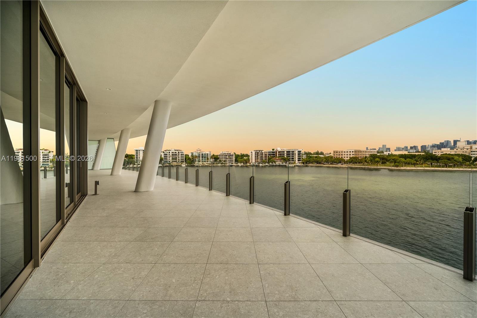 5 Grove Isle Dr #L402 Coconut Grove, FL 33133