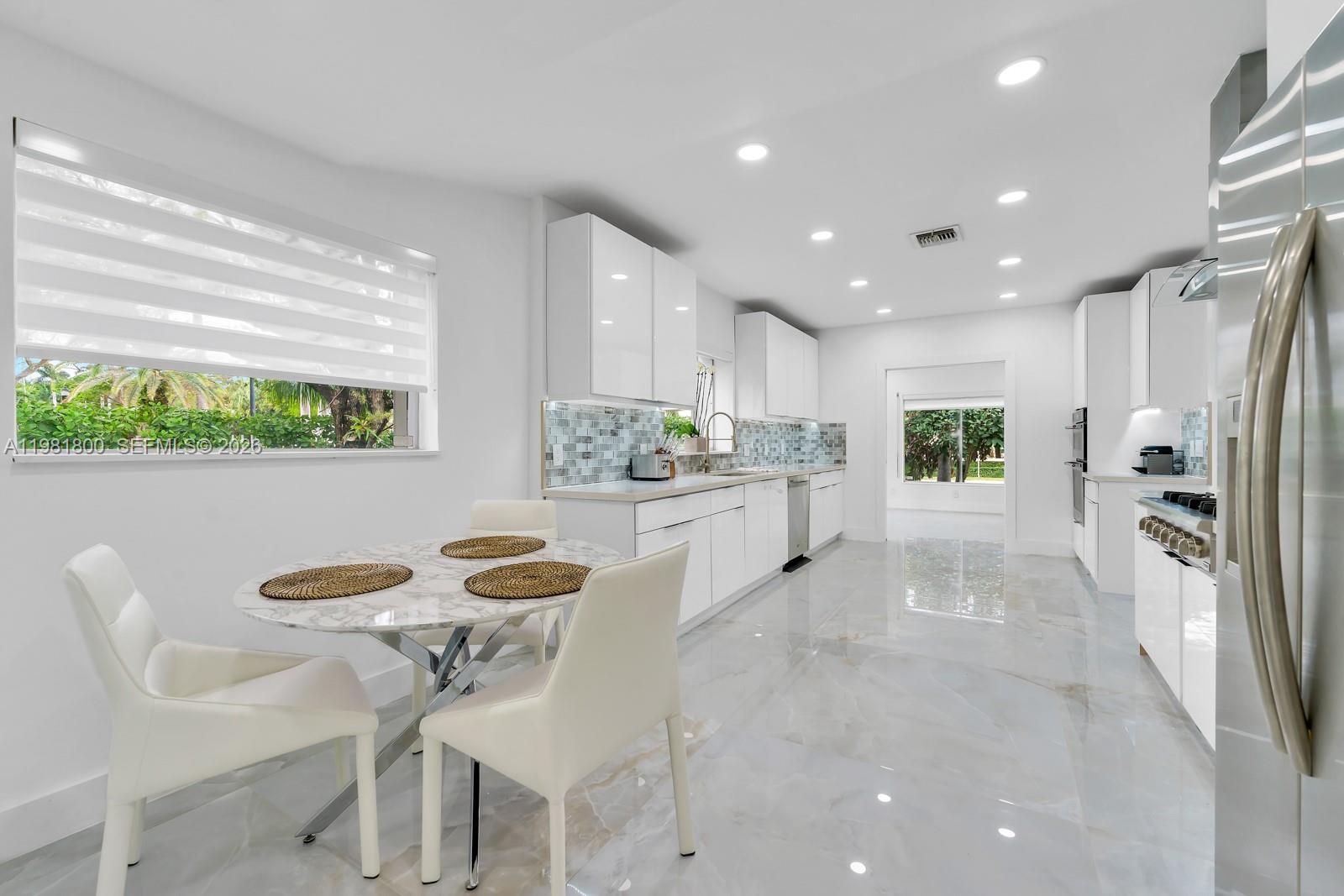 200 N Hibiscus Dr Miami Beach, FL 33139