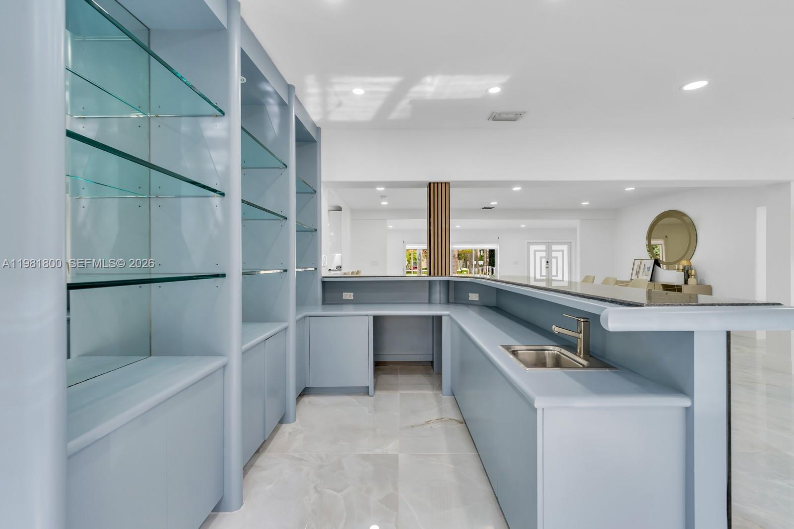 200 N Hibiscus Dr Miami Beach, FL 33139