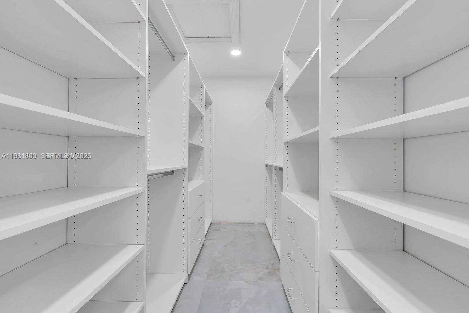 200 N Hibiscus Dr Miami Beach, FL 33139