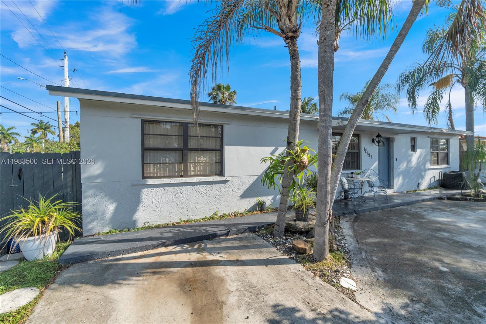 12691 SW 190th St Miami, FL 33177