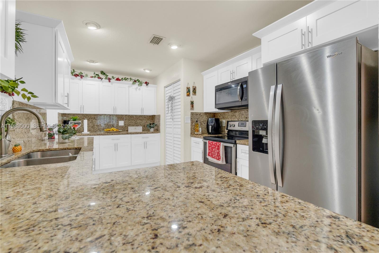 12691 SW 190th St Miami, FL 33177