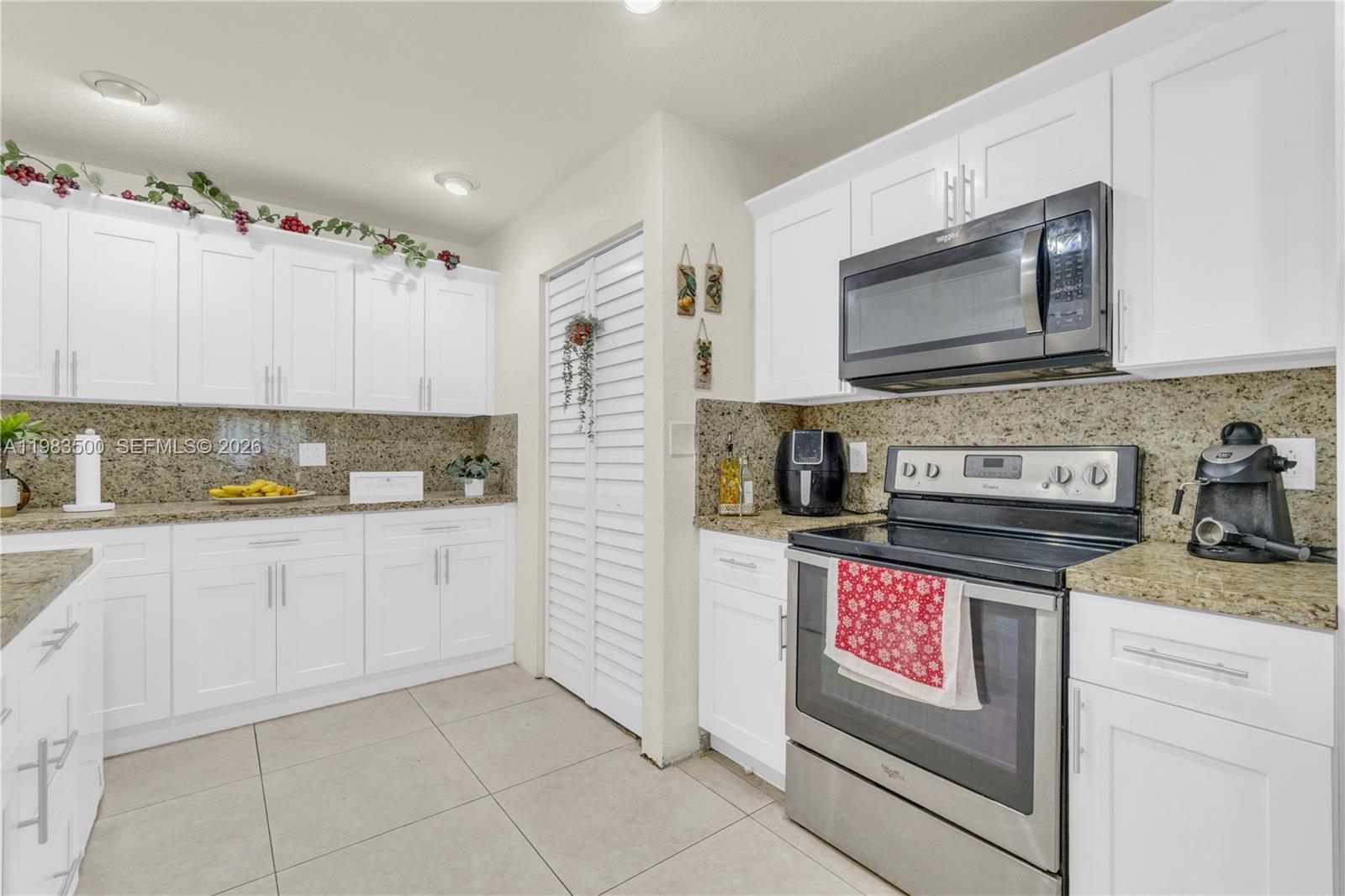 12691 SW 190th St Miami, FL 33177