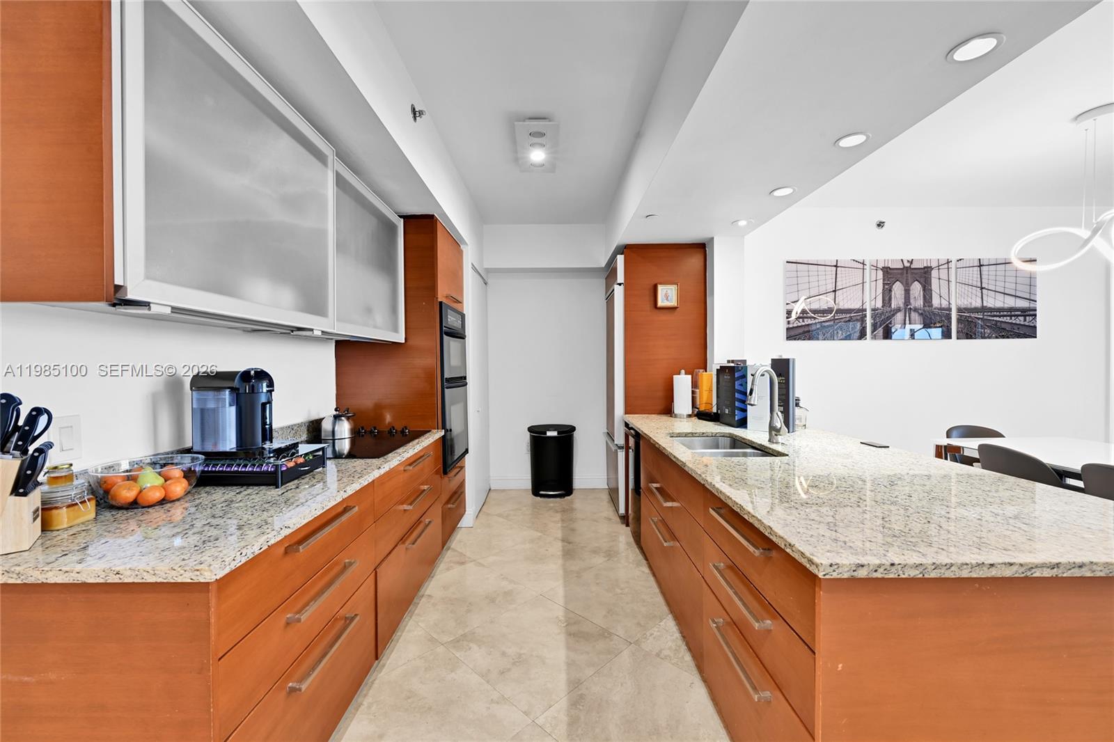 1830 S Ocean Dr #3104 Hallandale Beach, FL 33009