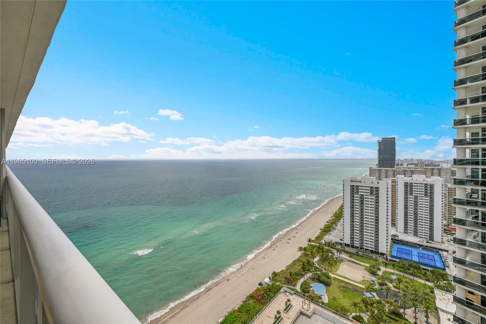 1830 S Ocean Dr #3104 Hallandale Beach, FL 33009