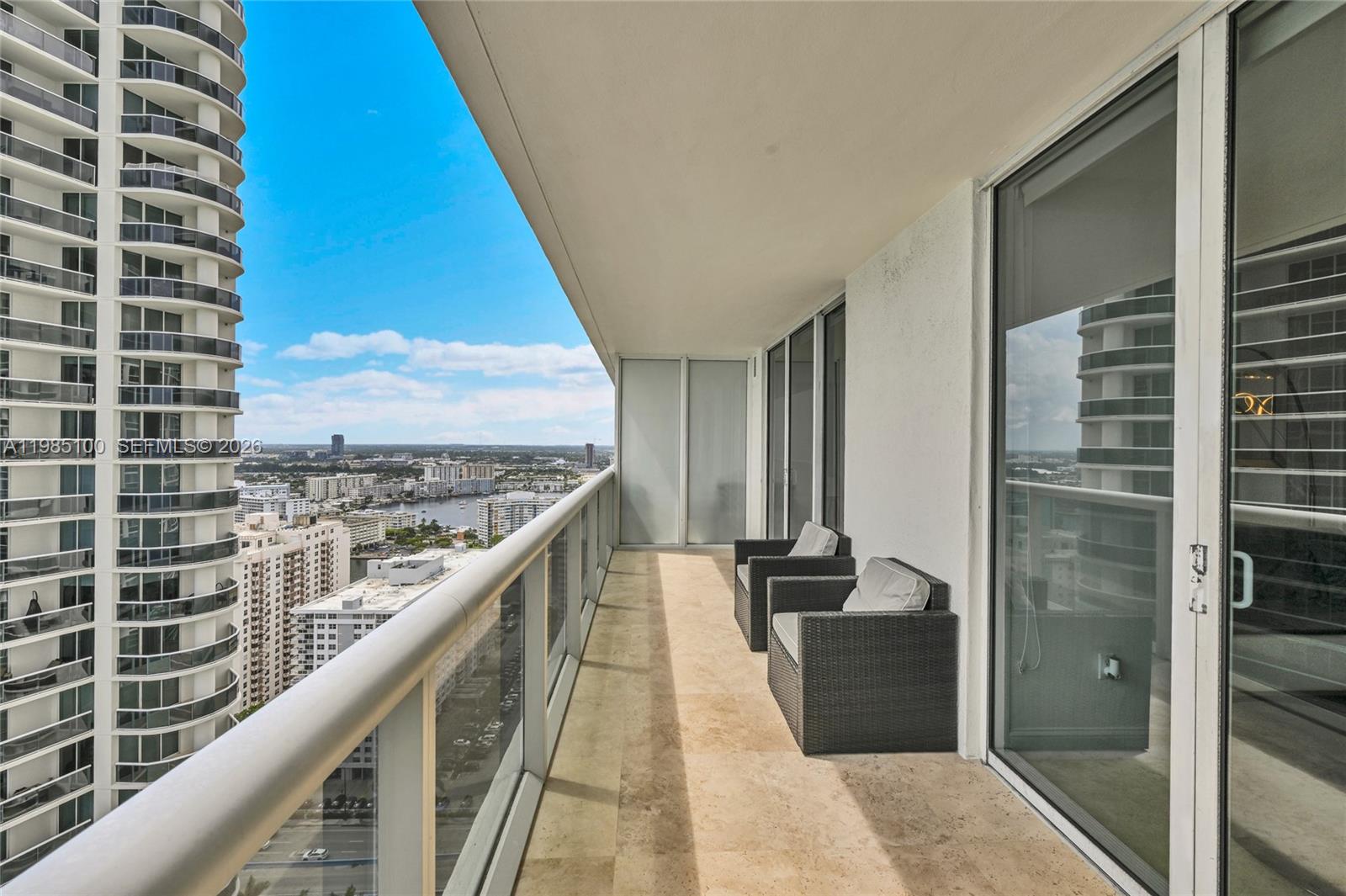 1830 S Ocean Dr #3104 Hallandale Beach, FL 33009