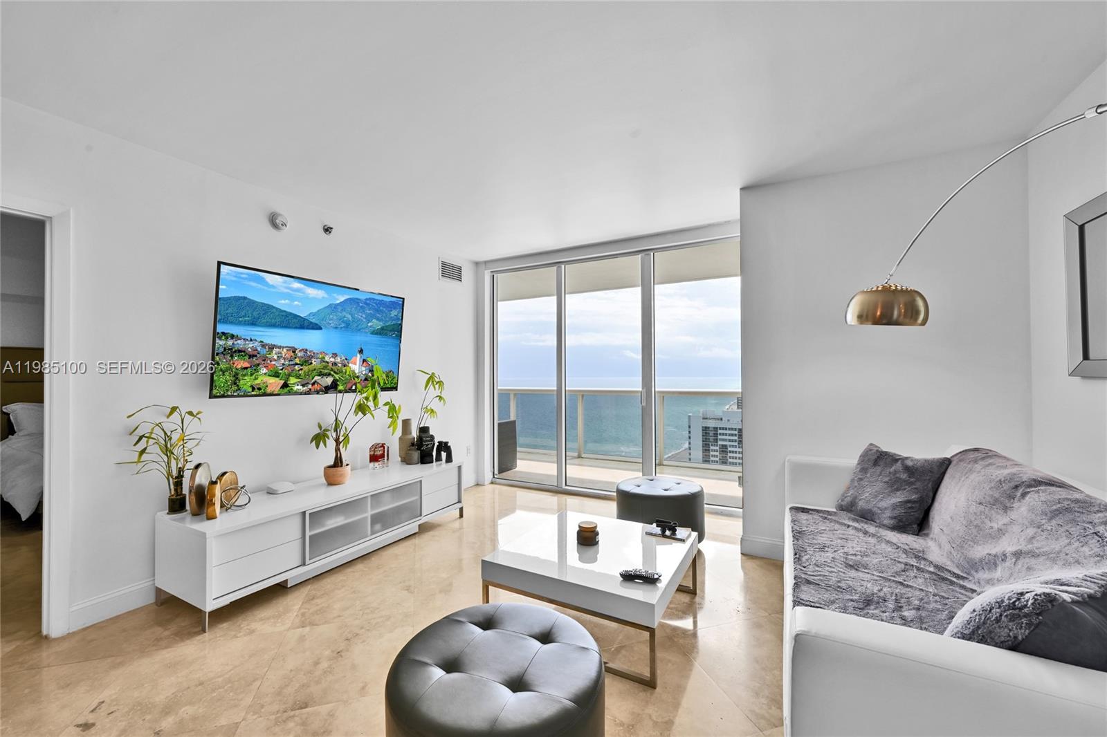 1830 S Ocean Dr #3104 Hallandale Beach, FL 33009