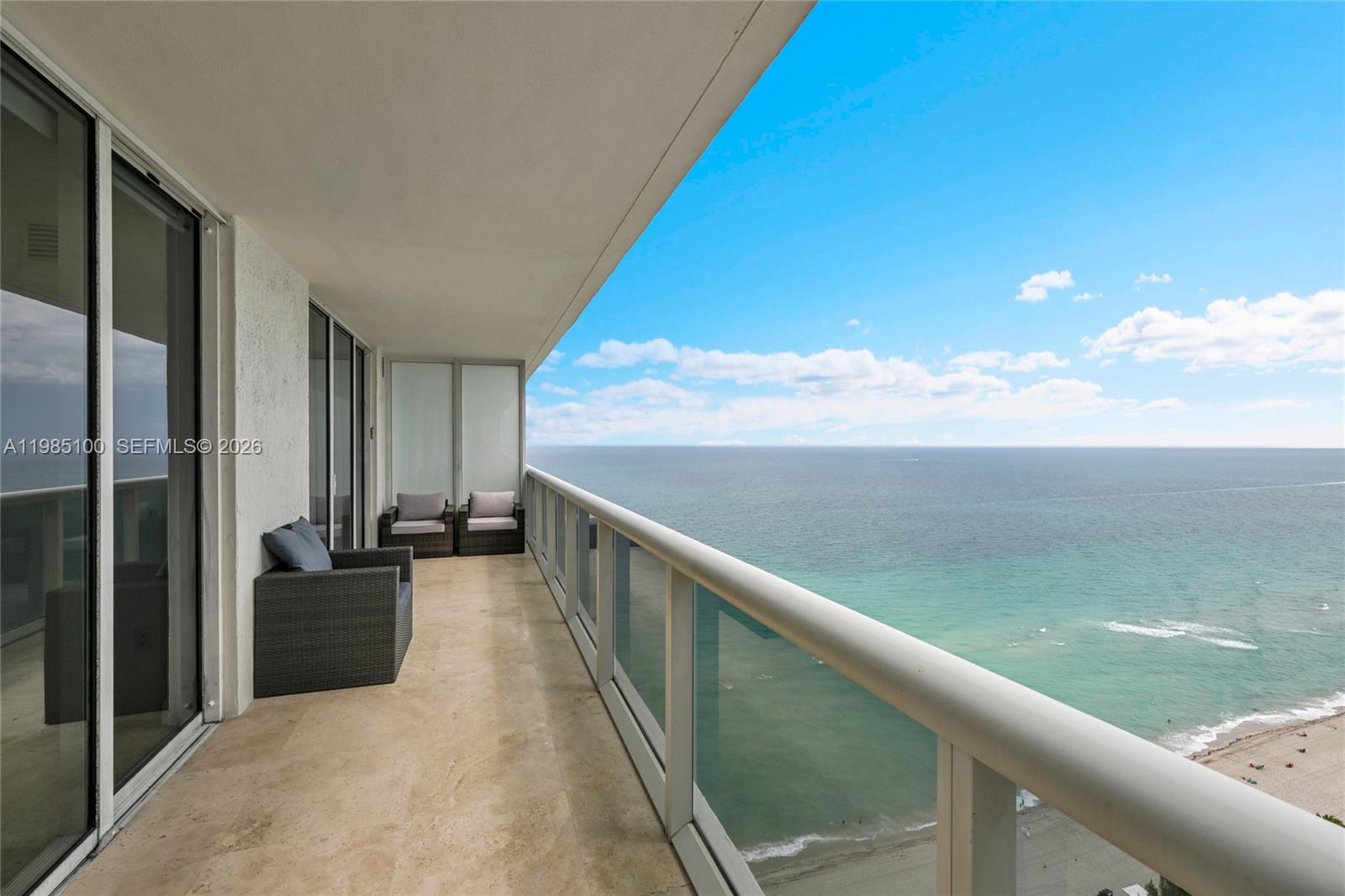 1830 S Ocean Dr #3104 Hallandale Beach, FL 33009
