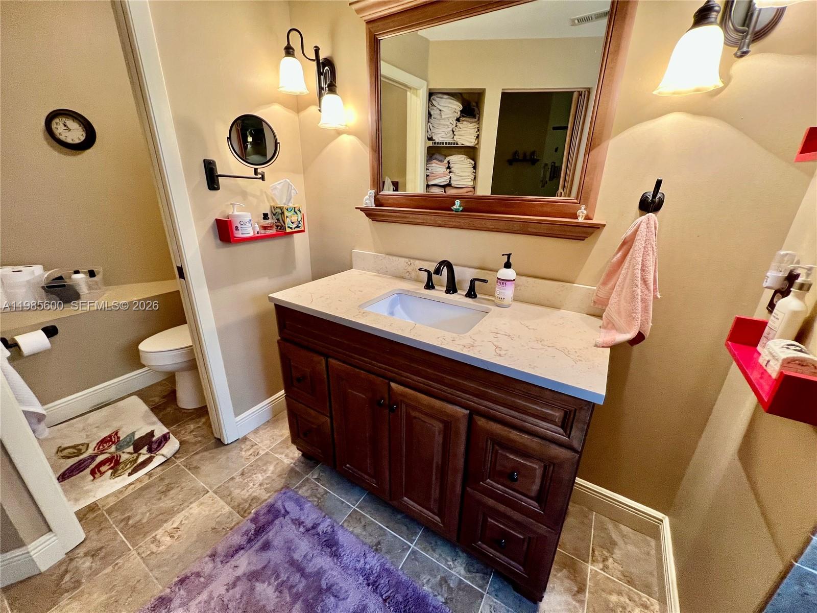 2102 NW 193rd Ave Pembroke Pines, FL 33029