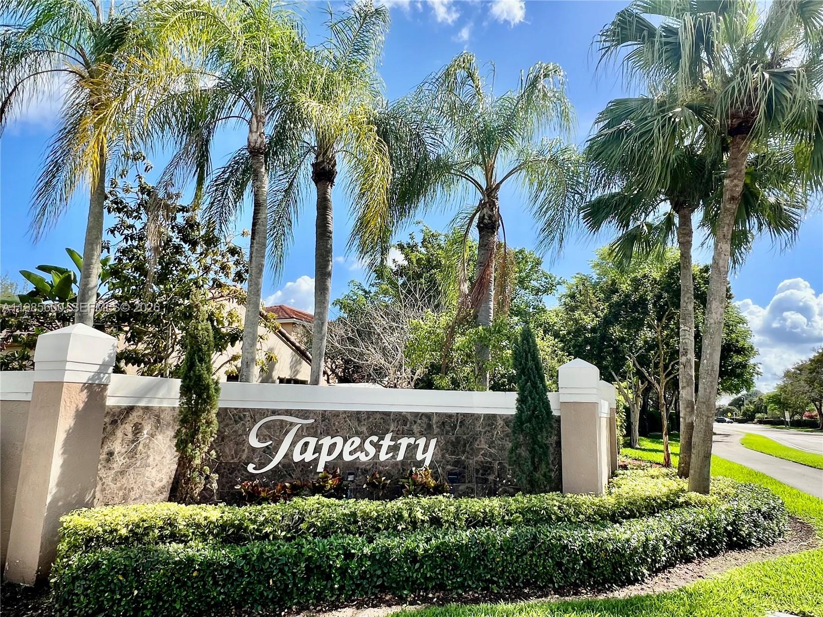 2102 NW 193rd Ave Pembroke Pines, FL 33029