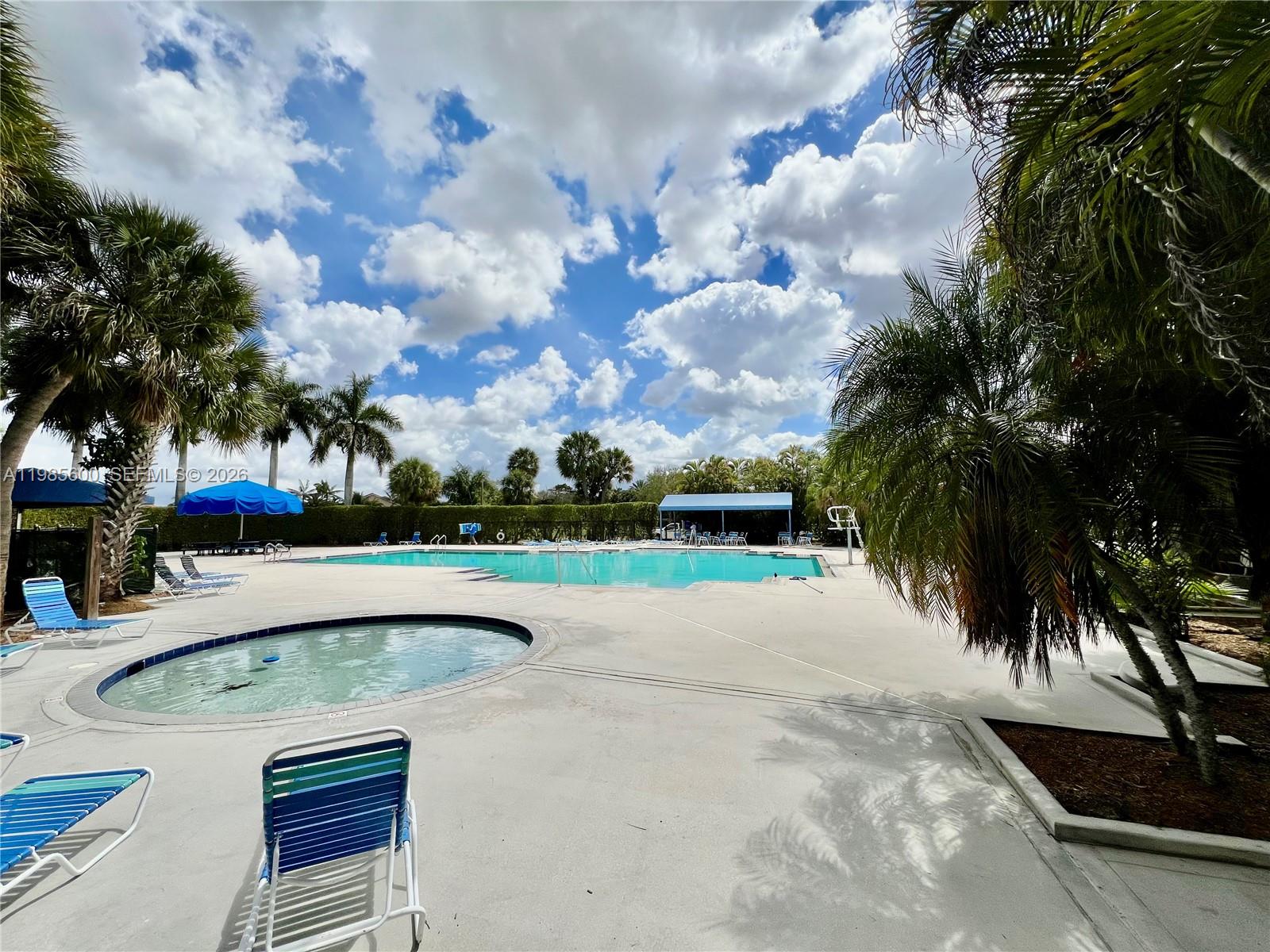 2102 NW 193rd Ave Pembroke Pines, FL 33029