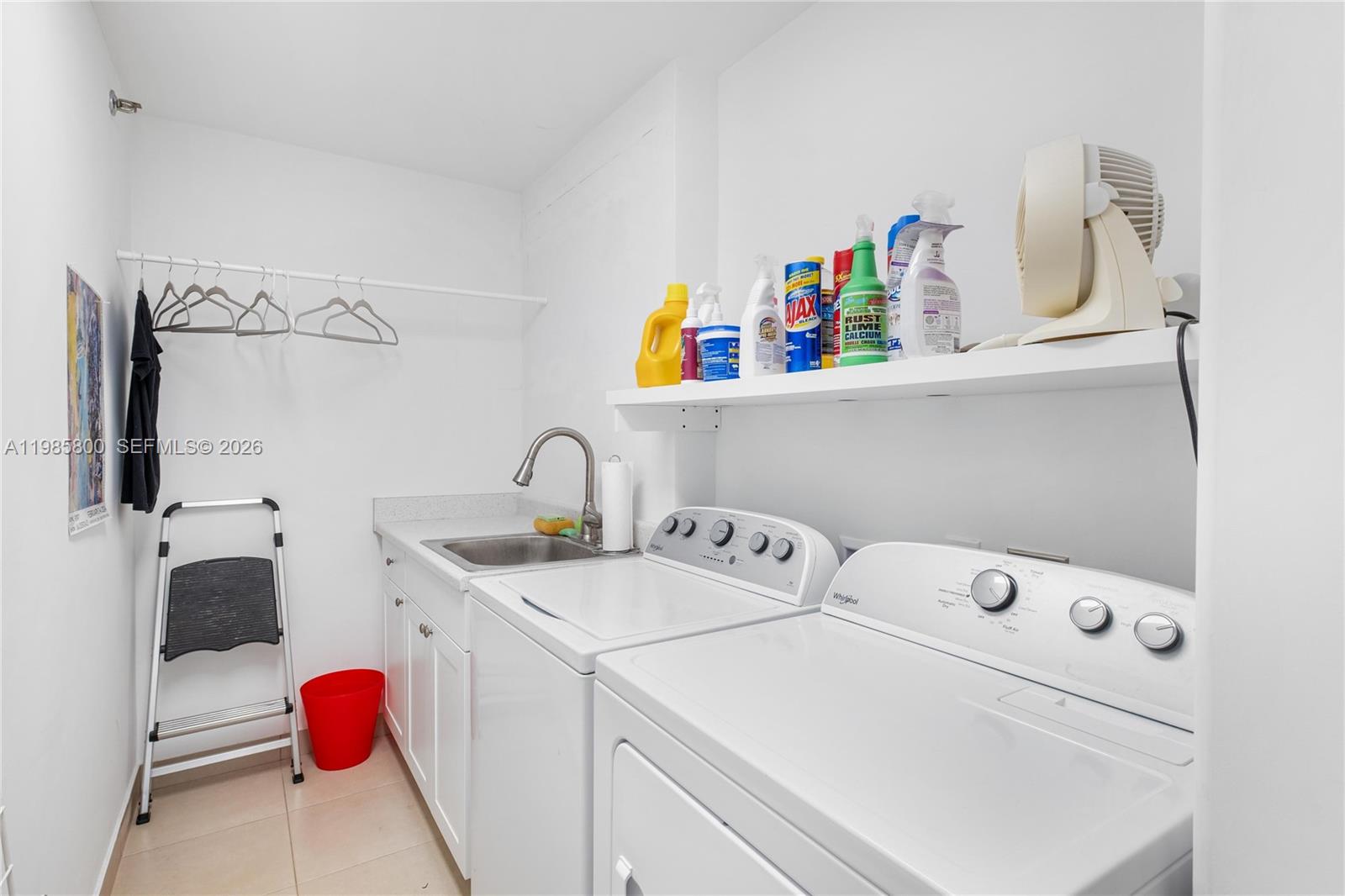 4000 Towerside Ter #1102 Miami, FL 33138