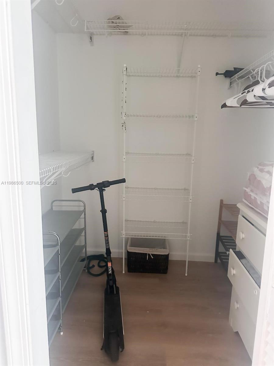 15790 Bent Crk Rd Wellington, FL 33414