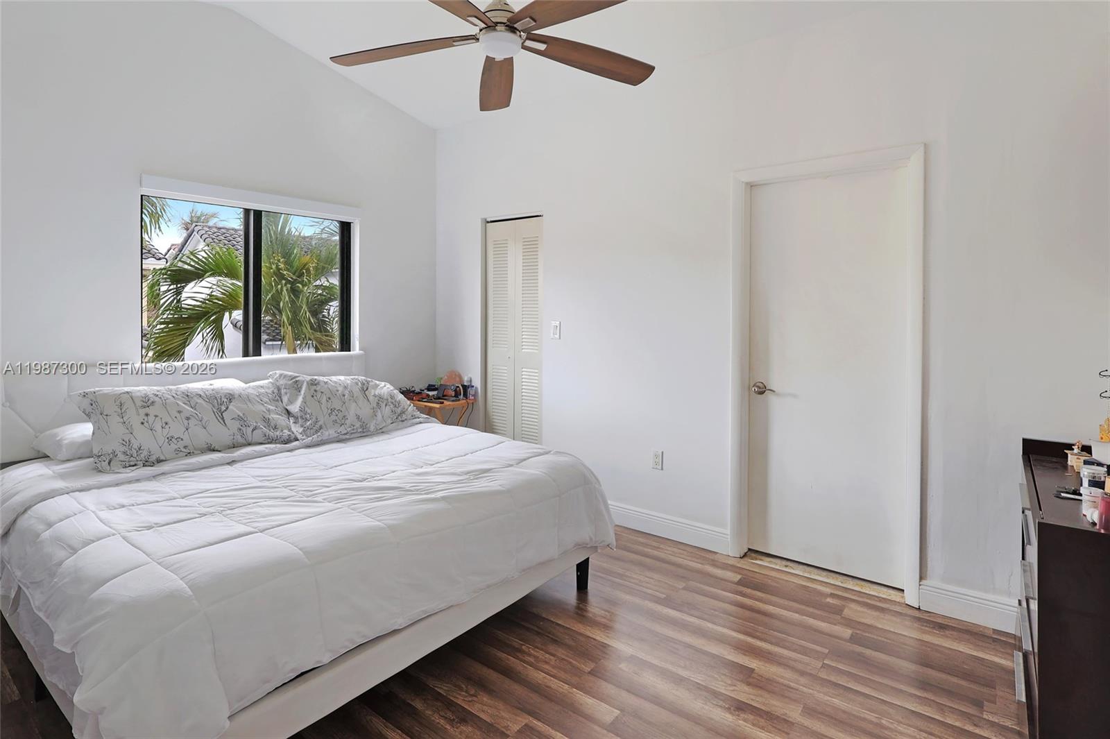 12682 NW 7th Way Miami, FL 33182