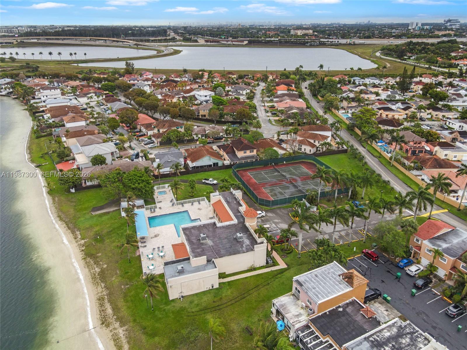 12682 NW 7th Way Miami, FL 33182