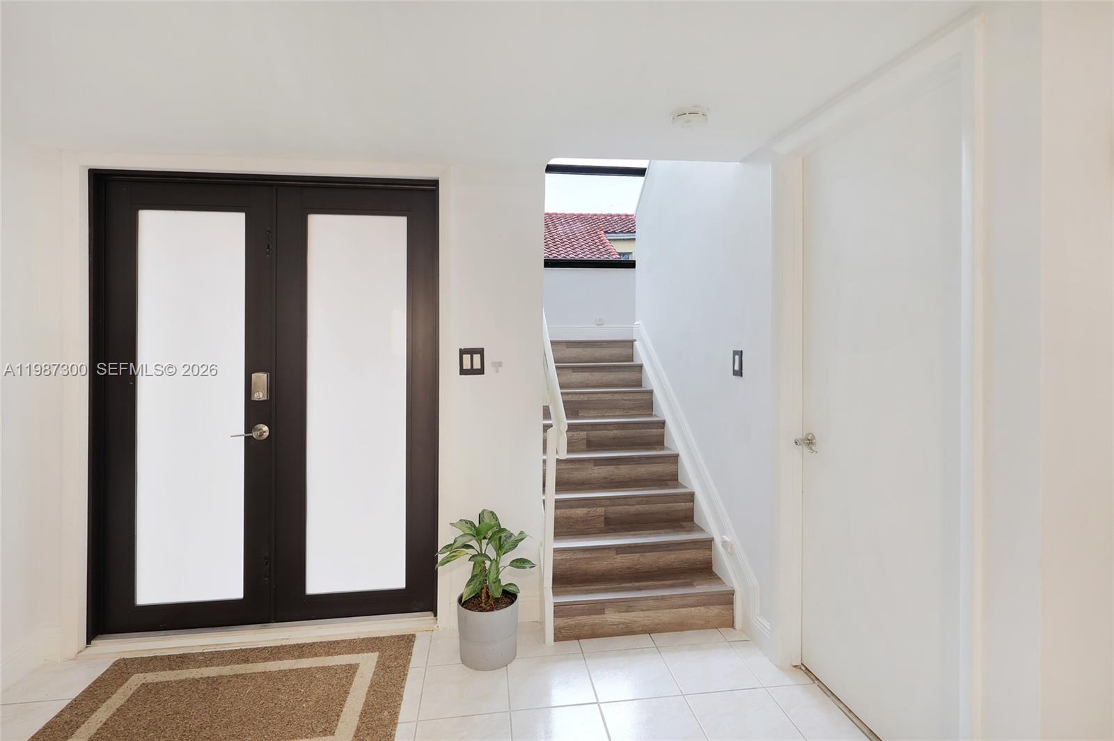 12682 NW 7th Way Miami, FL 33182