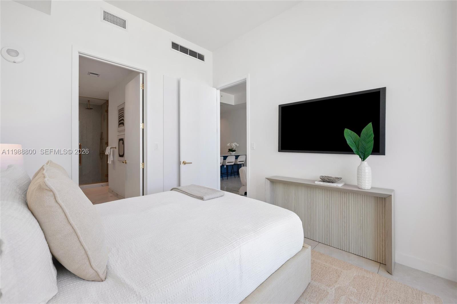 image Mr. C Residences | Bayshore7