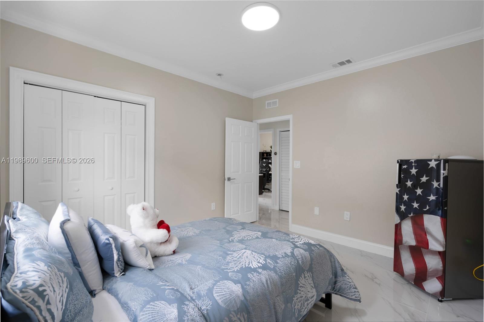 3912 NE 20th St Homestead, FL 33033