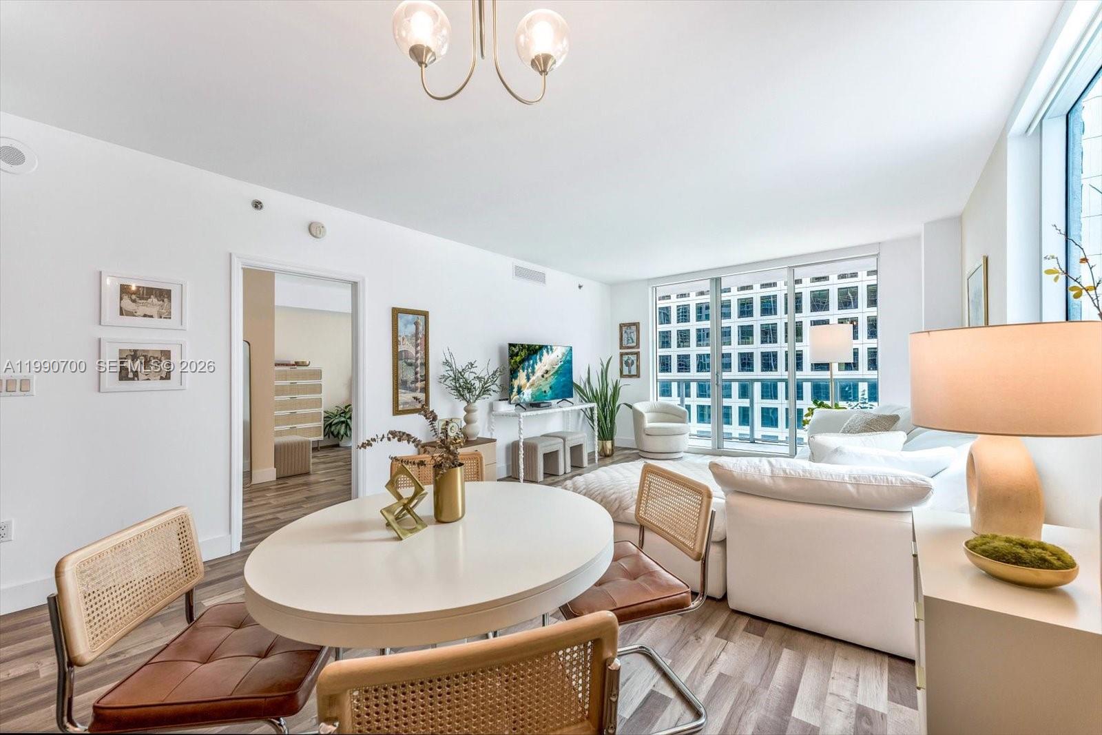 image 500 Brickell East3