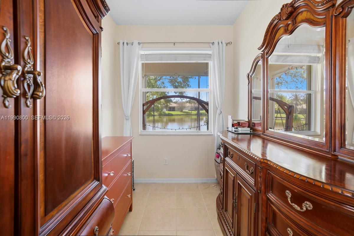 337 SW Maclay Way Port St Lucie, FL 34986