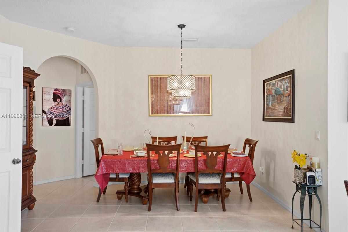 337 SW Maclay Way Port St Lucie, FL 34986