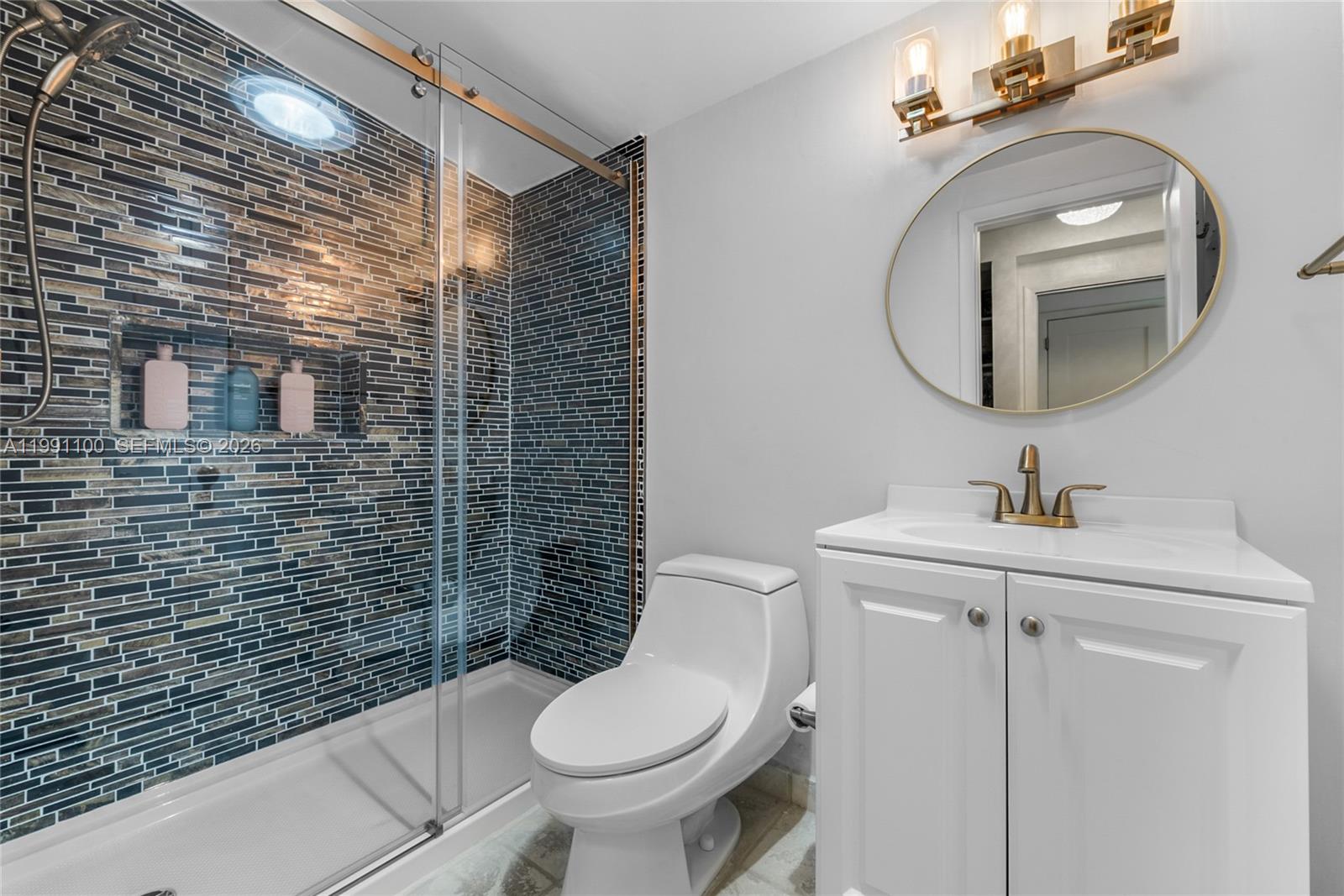 3620 Battersea Rd Miami, FL 33133