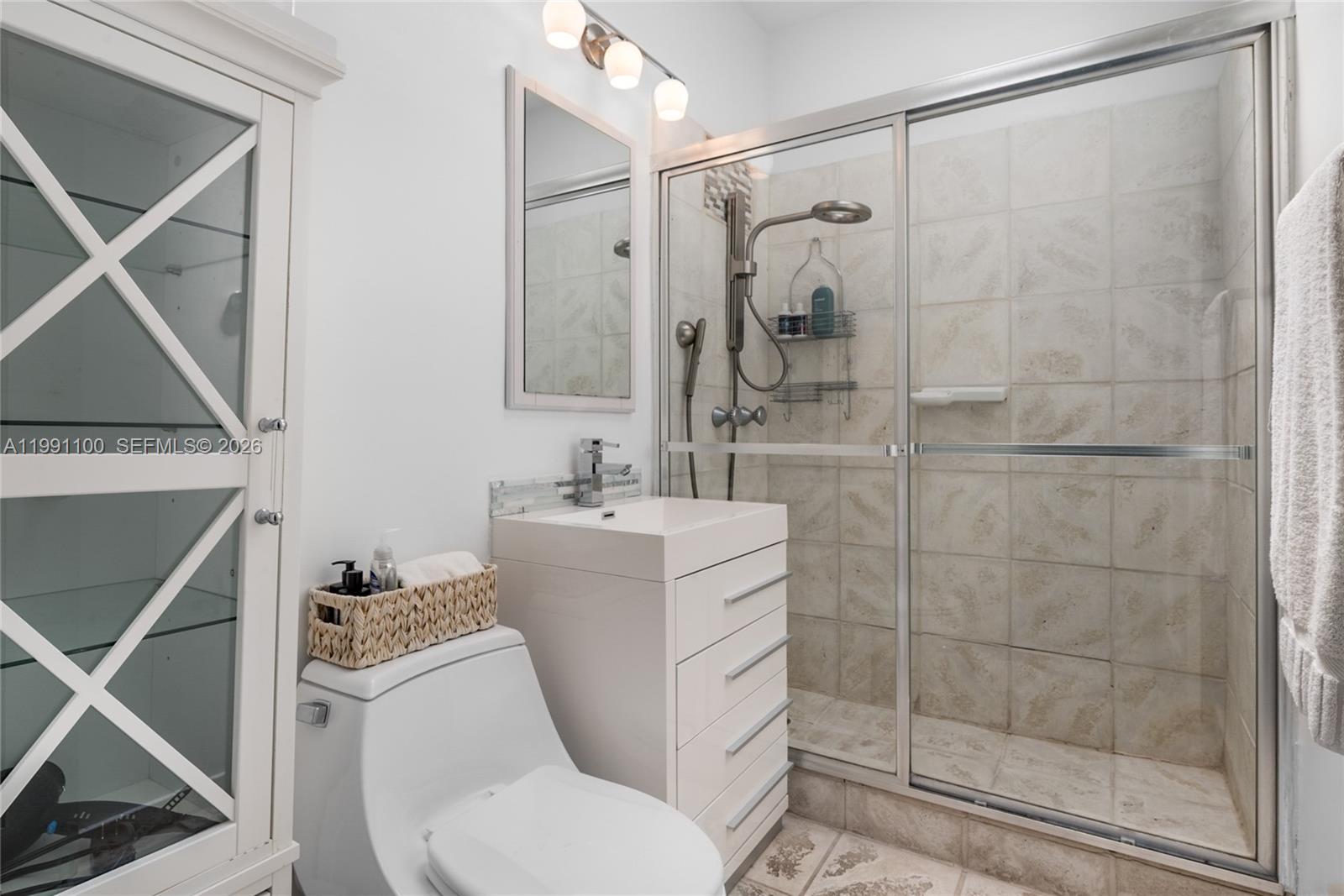 3620 Battersea Rd Miami, FL 33133