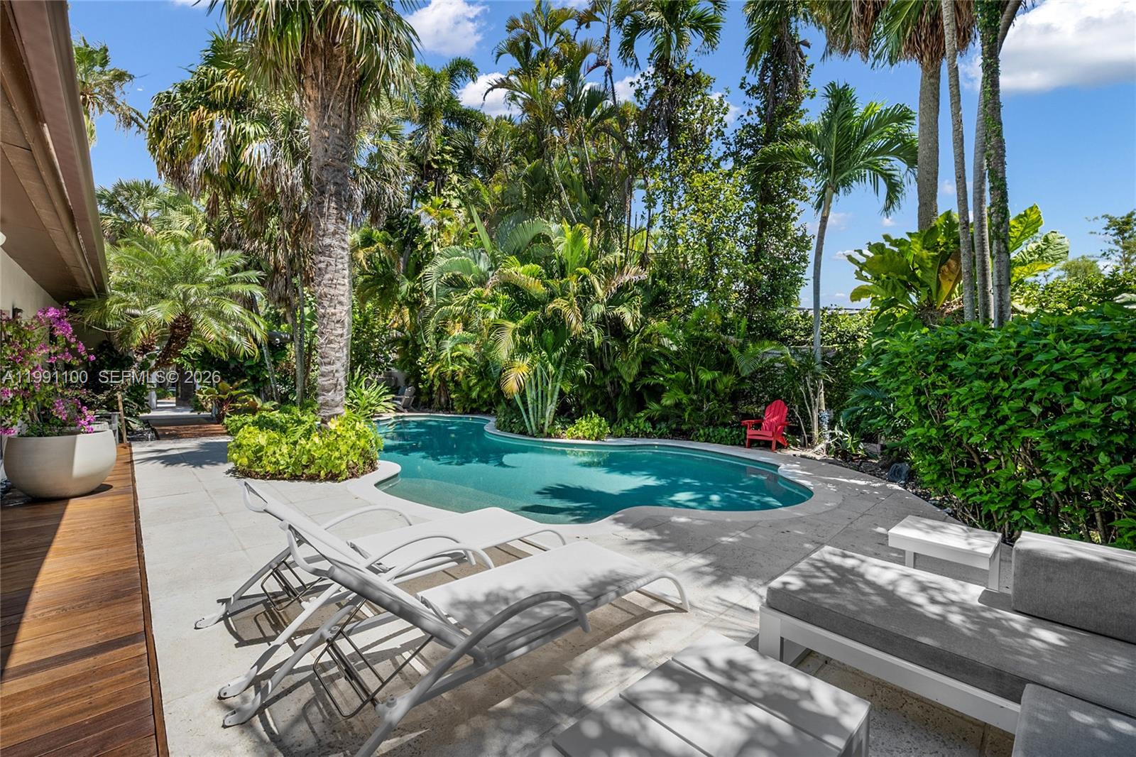 3620 Battersea Rd Miami, FL 33133