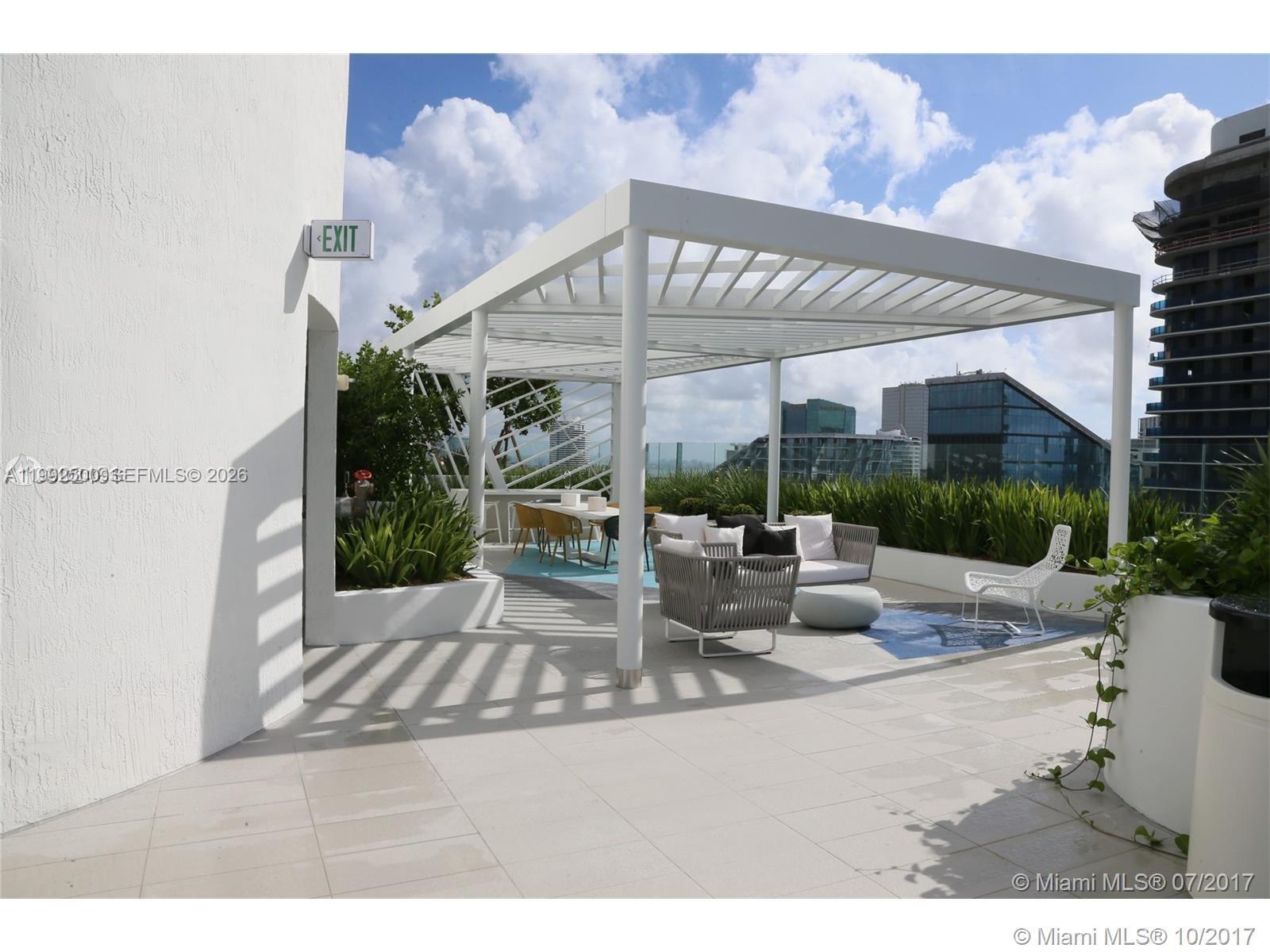 image Brickell Heights West18
