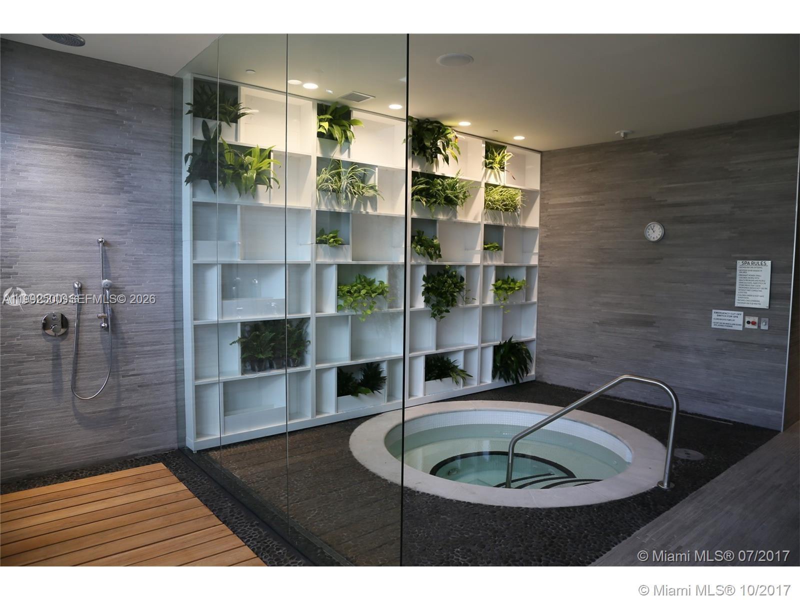 image Brickell Heights West35