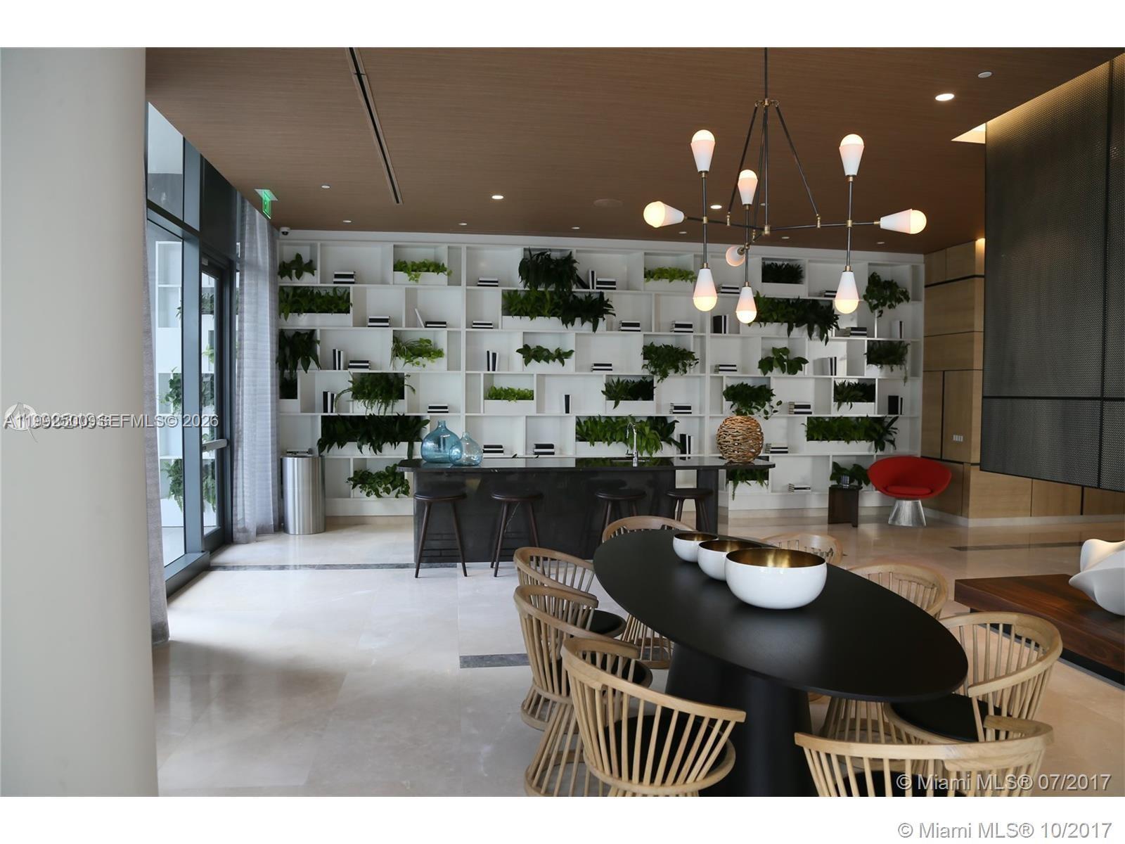 image Brickell Heights West41