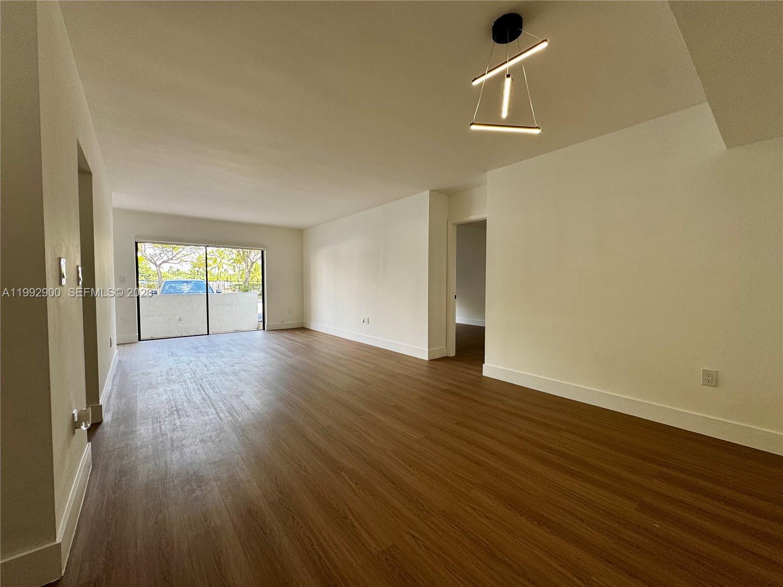 5900 SW 127th Ave #3106 Miami, FL 33183